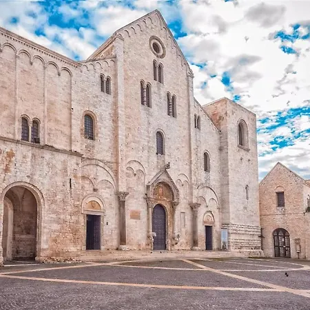 Апартаменты Oceanomare Sea View *