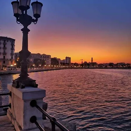 Апартаменты Oceanomare Sea View *